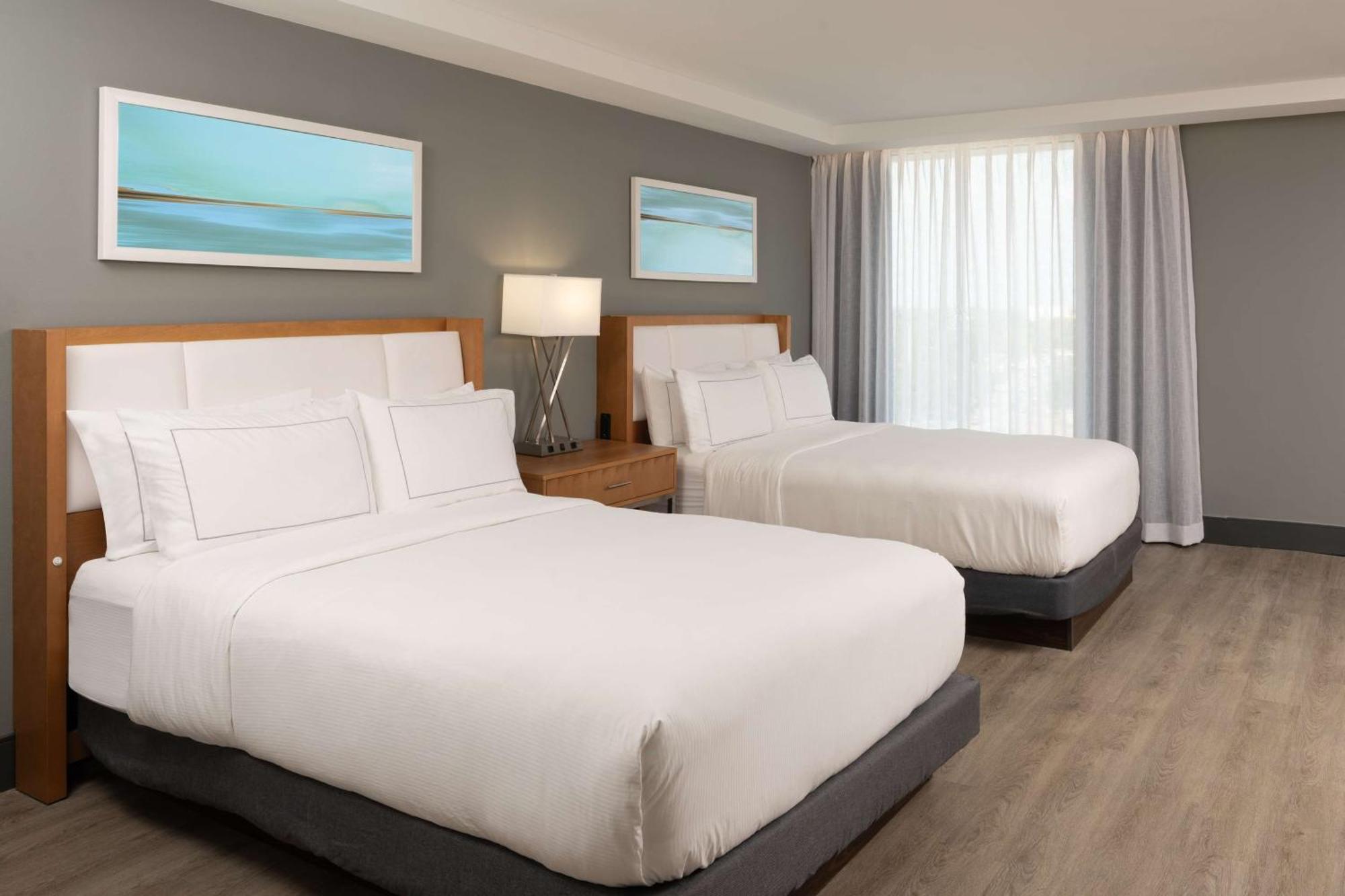 Hotel Doubletree By Hilton Miami North I-95 Exterior foto